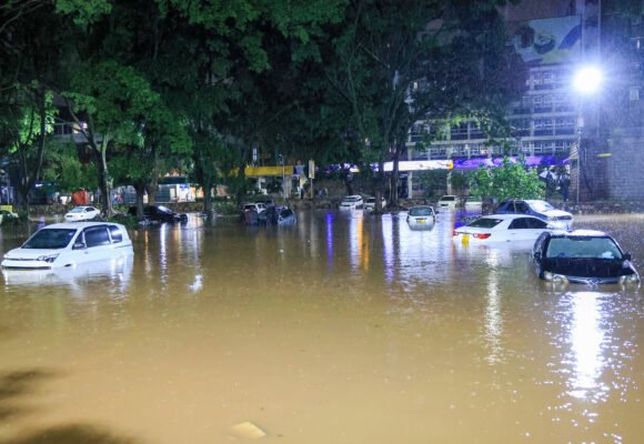 Kenya flash floods death toll rises to 45